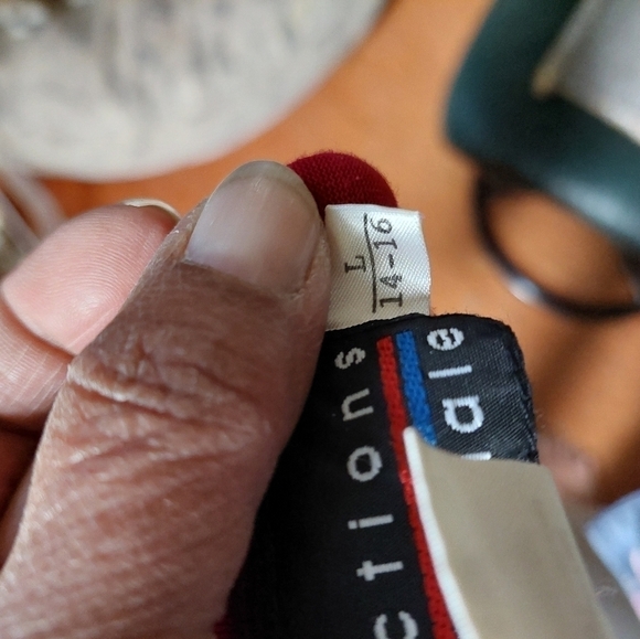 Vintage Deep Red Rayon blend Short-sleeved Pullover Size Large - Picture 6 of 6